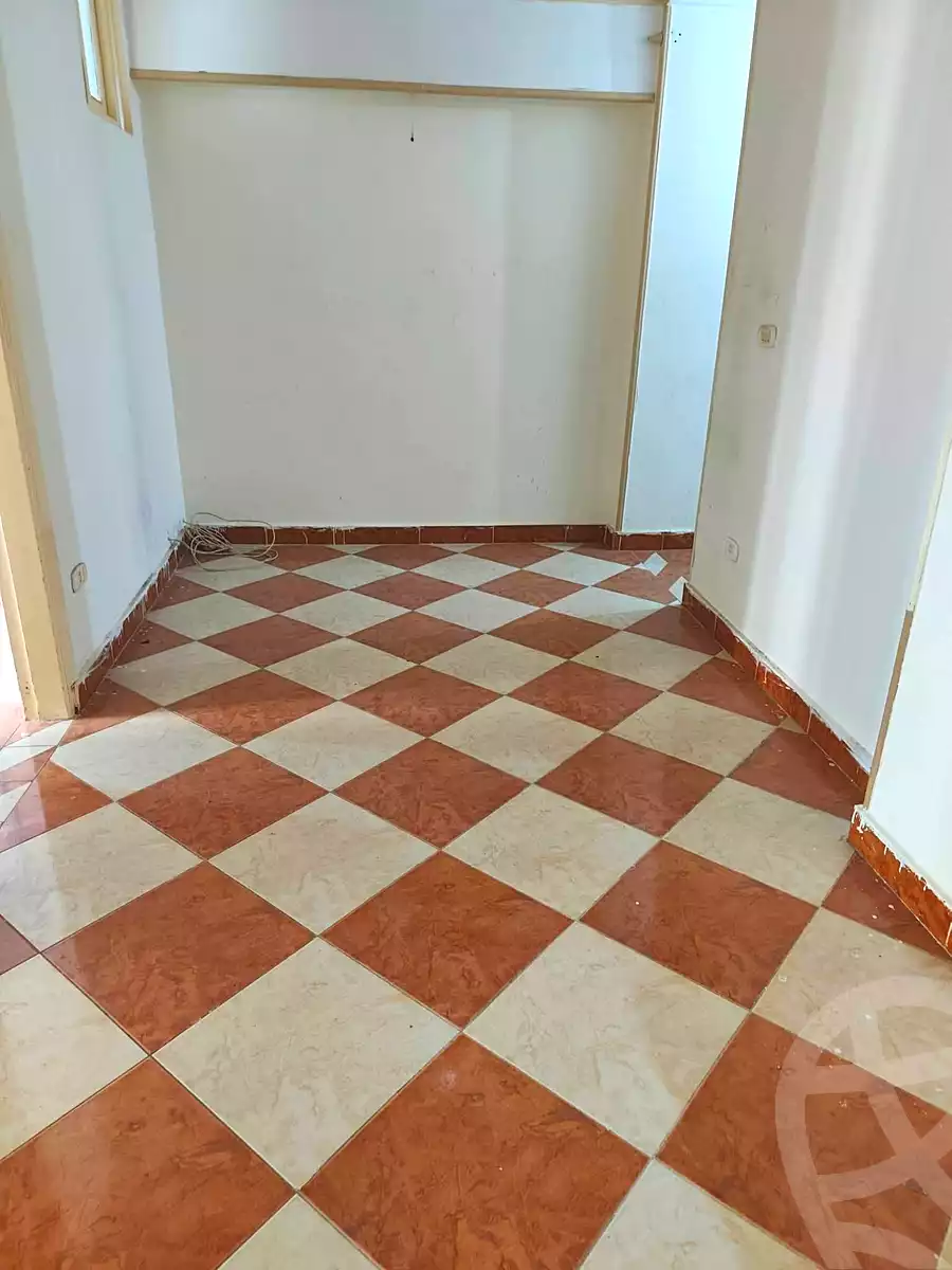 https://aqarmap.com.eg/ar/listing/6675501-for-rent-alexandria-sydy-bshr