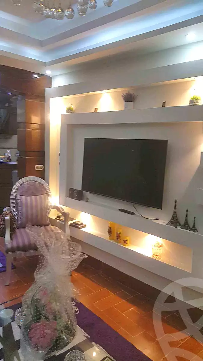 https://aqarmap.com.eg/ar/listing/6675602-for-sale-alexandria-miami-khld-bn-lwlyd