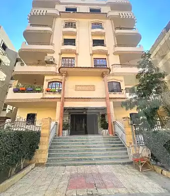 https://aqarmap.com.eg/en/listing/6675712-for-sale-cairo-mokattam-lhdb-l-ly-shareaa-9