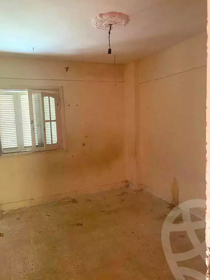 https://aqarmap.com.eg/ar/listing/6675744-for-sale-alexandria-l-jmy-lbytsh-al-andalous-wa-al-hgaz-st