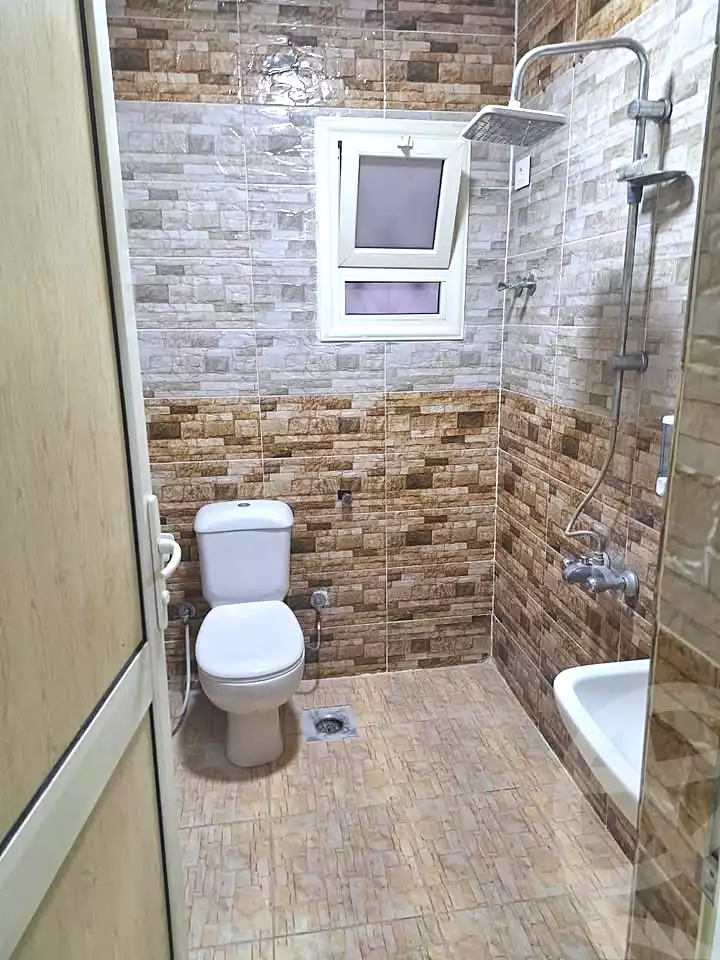 https://aqarmap.com.eg/en/listing/6676635-for-sale-alexandria-sydy-bshr-sydy-bshr-bhry-shr-mhmwd-l-yswy