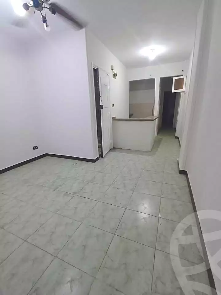 https://aqarmap.com.eg/ar/listing/6676660-for-sale-alexandria-sydy-bshr-sydy-bshr-bhry-gamal-abd-el-nasir-st