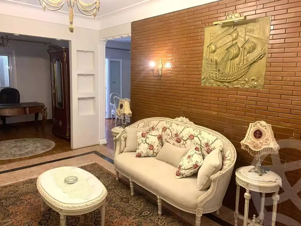 https://aqarmap.com.eg/en/listing/6677014-for-sale-alexandria-moharram-bey-el-rasafa-st