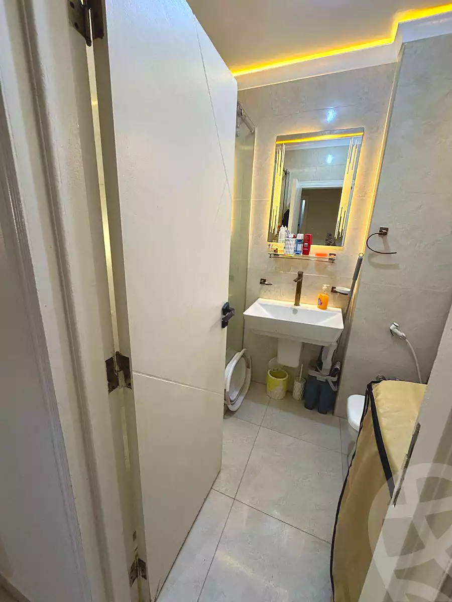 https://aqarmap.com.eg/ar/listing/6677240-for-rent-cairo-ain-shams-jsr-lswys