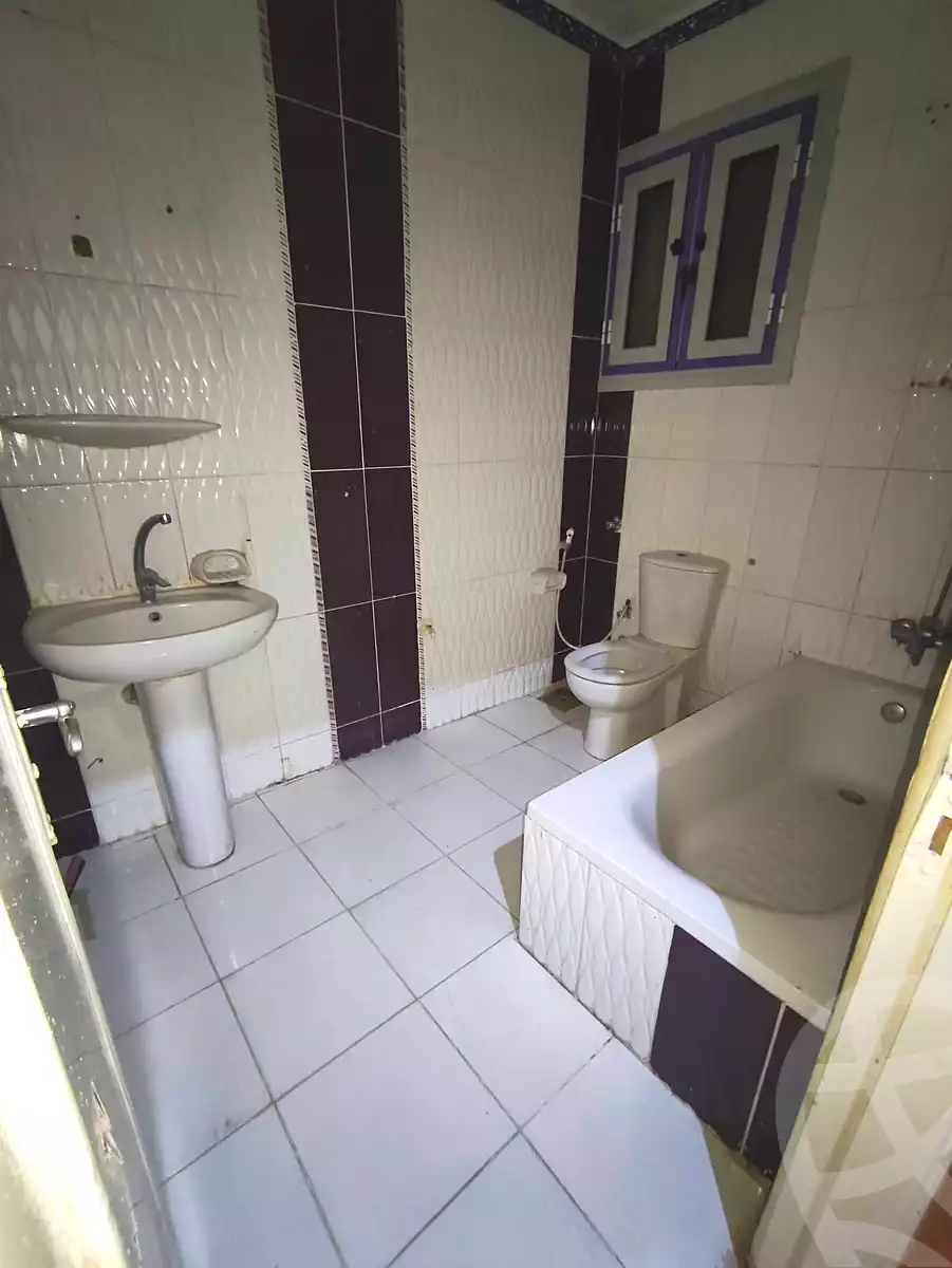 https://aqarmap.com.eg/ar/listing/6677638-for-rent-alexandria-sydy-bshr-sydy-bshr-qbly-rd-lfdly