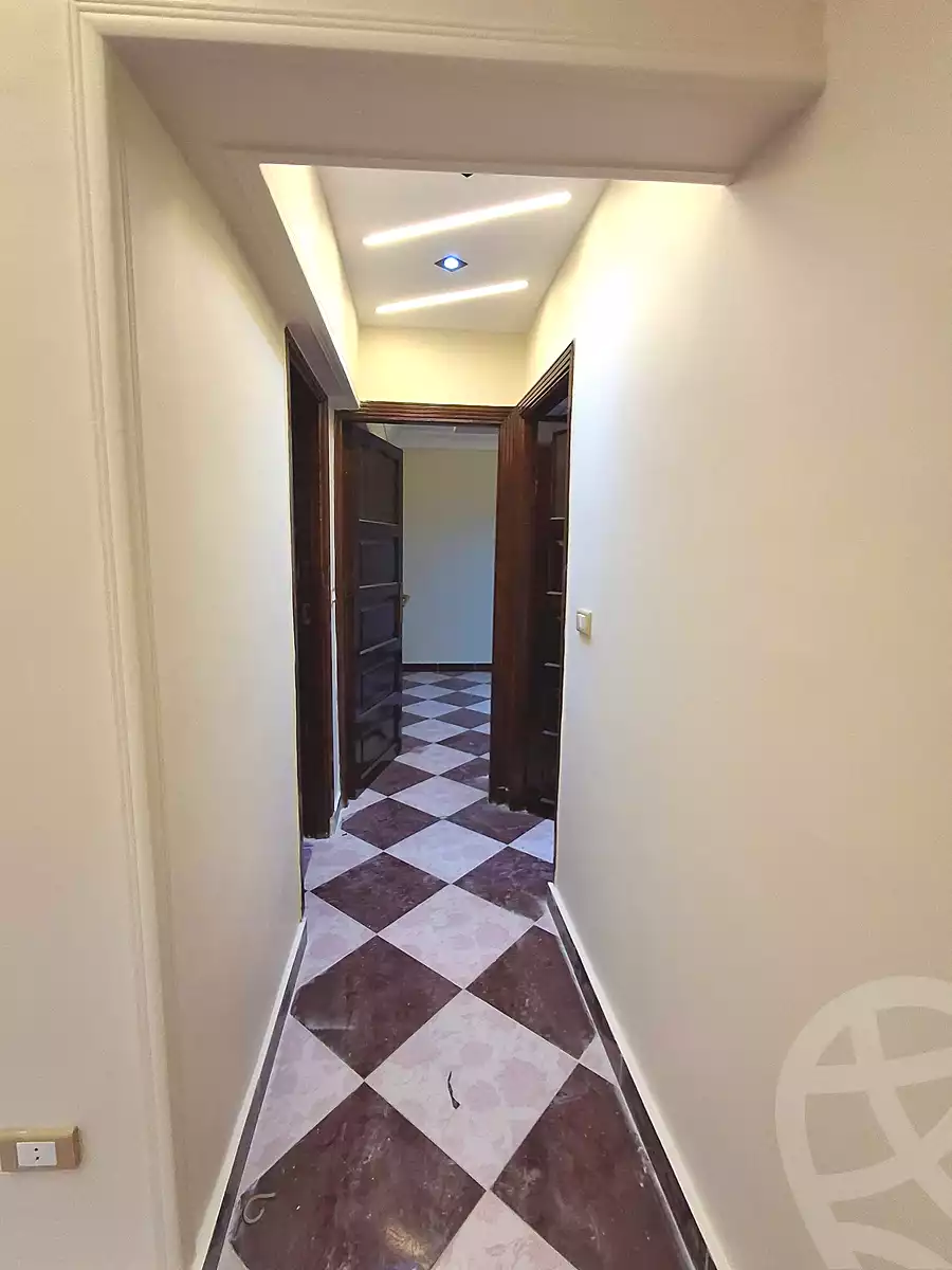 https://aqarmap.com.eg/ar/listing/6677784-for-sale-alexandria-bahray-el-anfoshy-sidi-abou-warda-st