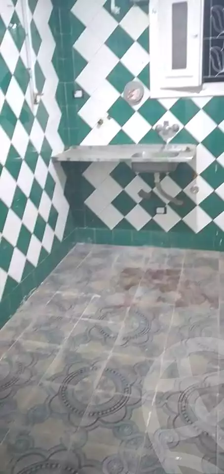 https://aqarmap.com.eg/ar/listing/6677865-for-sale-alexandria-l-jmy-lbytsh-el-tayar-st
