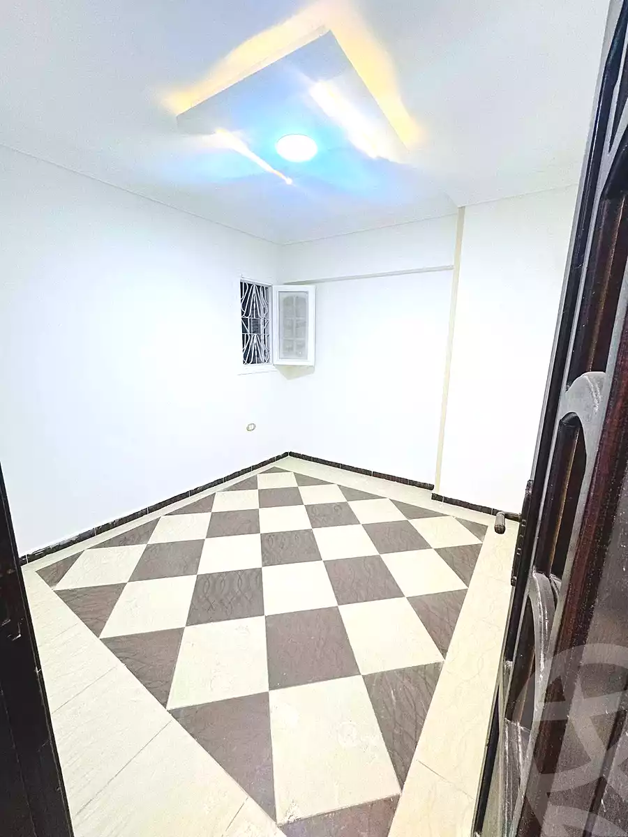 https://aqarmap.com.eg/ar/listing/6678263-for-sale-alexandria-lsywf-el-falki