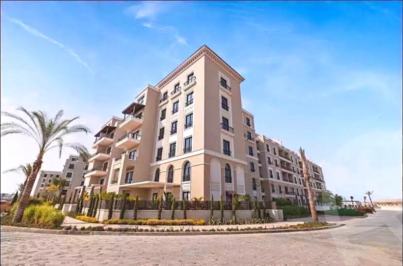 https://aqarmap.com.eg/en/listing/6678516-for-sale-cairo-el-sheikh-zayed-city-compounds-kmbwnd-fyldj-wyst-dr-llttwyr