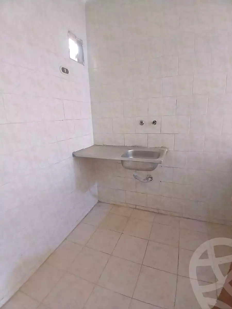 https://aqarmap.com.eg/ar/listing/6679022-for-sale-alexandria-l-jmy-shataa-el-nakheel