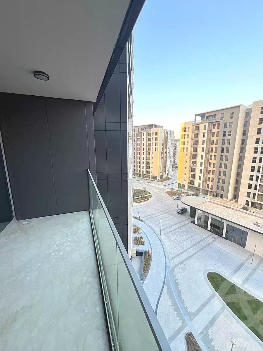 https://aqarmap.com.eg/ar/listing/6799222-for-sale-cairo-el-sheikh-zayed-city-compounds-zyd-wr-llttwyr-z-tower