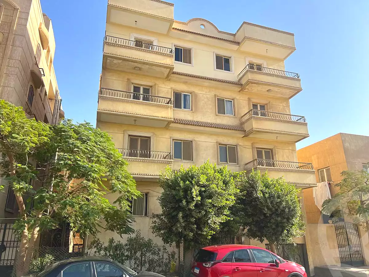 https://aqarmap.com.eg/ar/listing/6679859-for-sale-cairo-6th-of-october-el-ahyaa-neighborhood-4th-neighbourhood-2