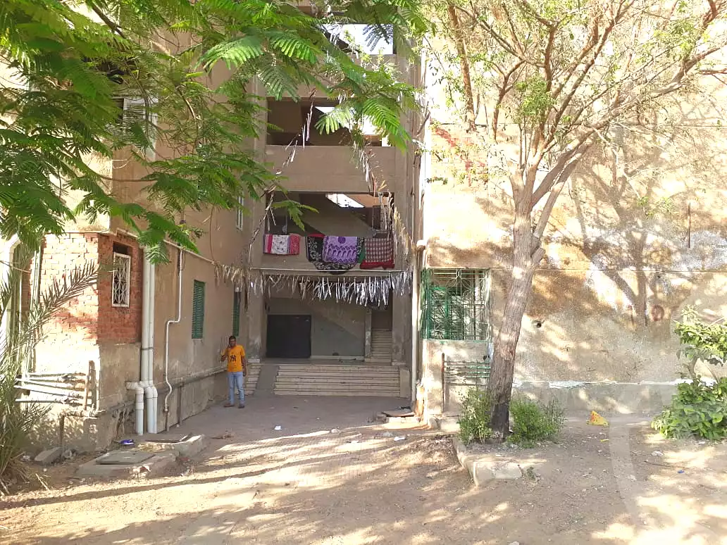 https://aqarmap.com.eg/ar/listing/6679896-for-sale-cairo-6th-of-october-el-ahyaa-neighborhood-12th-street-6