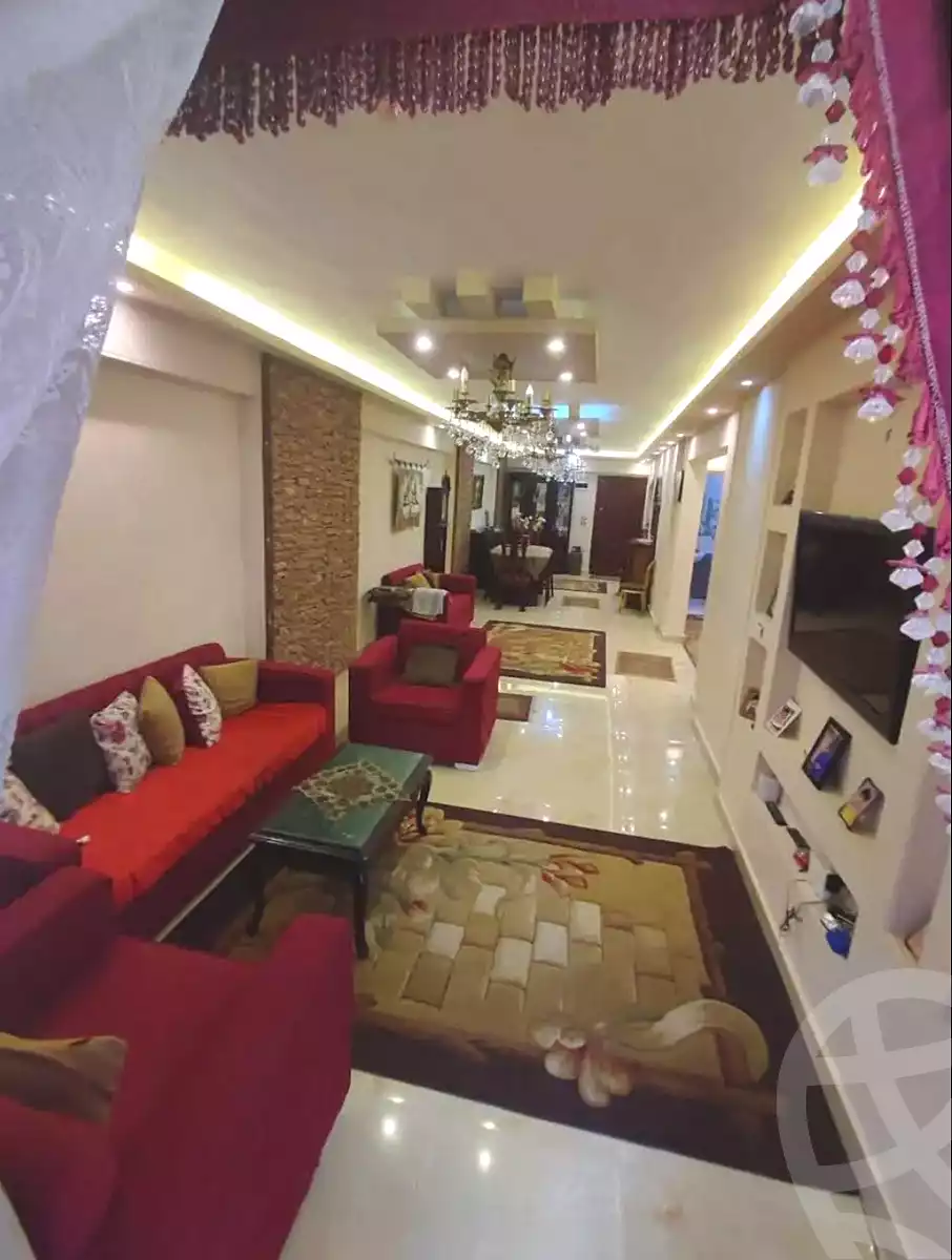 https://aqarmap.com.eg/ar/listing/6679972-for-sale-alexandria-ganaklis-el-arwam-church-st
