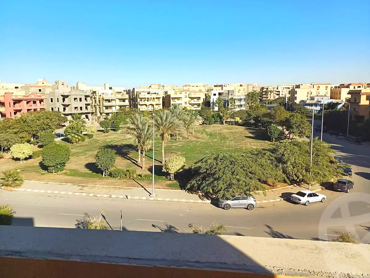 https://aqarmap.com.eg/ar/listing/6680315-for-sale-cairo-new-cairo-ganob-el-akadamiya-south-academy-b-taha-hussein-st