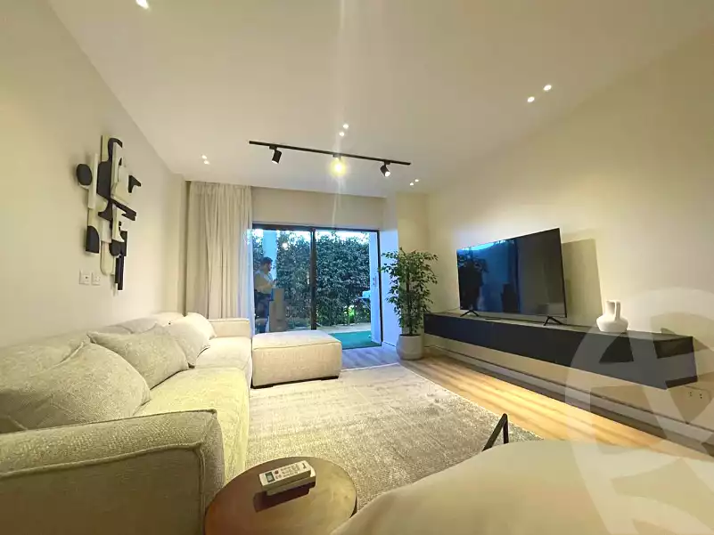 https://aqarmap.com.eg/ar/listing/6680956-for-sale-cairo-new-cairo-compounds-hyde-park-park-corner-hyde-park