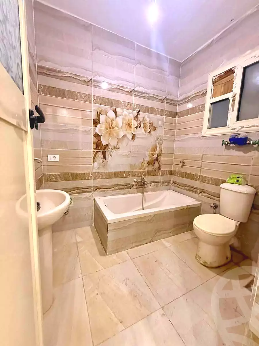 https://aqarmap.com.eg/en/listing/6681191-for-sale-alexandria-l-jmy-lbytsh-bianchiii-el-bashwat-st