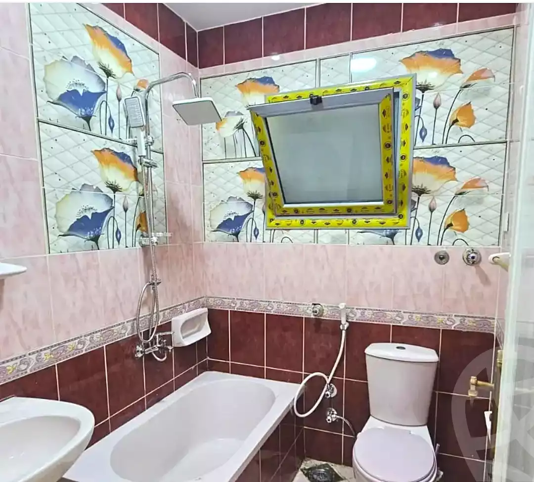 https://aqarmap.com.eg/ar/listing/6681353-for-sale-alexandria-sydy-bshr-sydy-bshr-bhry-shr-khld-bn-lwlyd