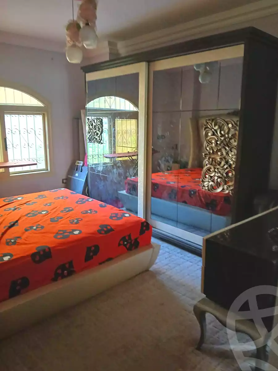 https://aqarmap.com.eg/ar/listing/6681876-for-sale-cairo-6th-of-october-el-ahyaa-neighborhood-4th-school-st