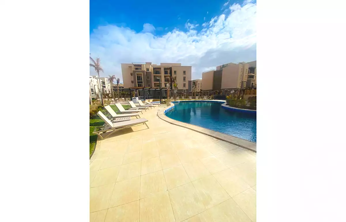 https://aqarmap.com.eg/en/listing/6682540-for-sale-cairo-6th-of-october-compounds-october-plaza