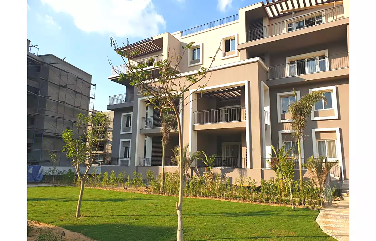 https://aqarmap.com.eg/en/listing/6682540-for-sale-cairo-6th-of-october-compounds-october-plaza