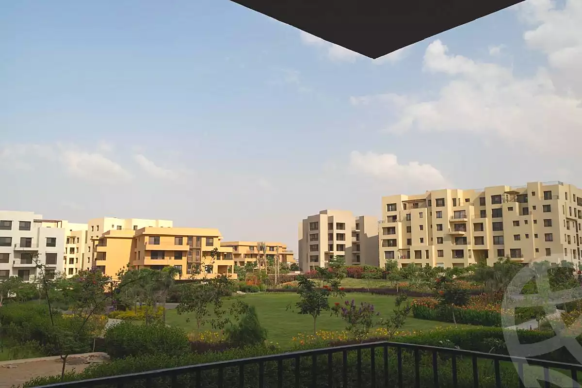 https://aqarmap.com.eg/ar/listing/6682753-for-sale-cairo-6th-of-october-hadaeq-october-kmbwnd-fy-hdyq-ktwbr-o-west-park-side-o-west-compound