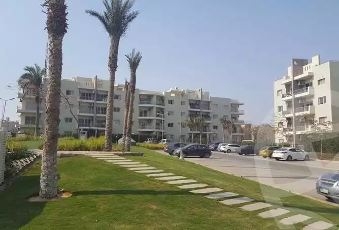https://aqarmap.com.eg/en/listing/6683051-for-sale-cairo-el-sheikh-zayed-city-compounds-dh-drys