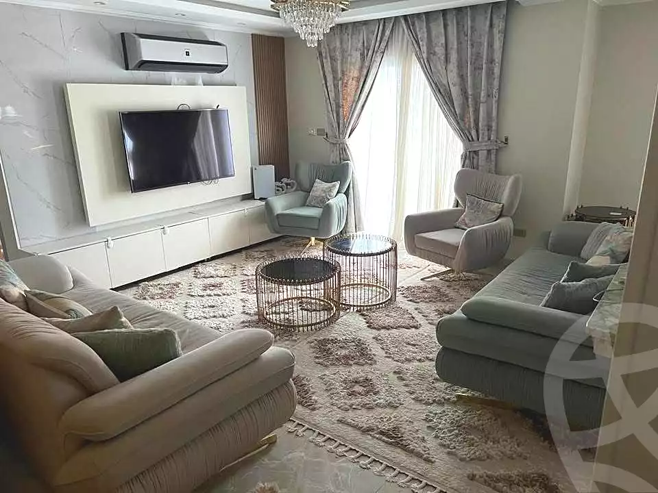 https://aqarmap.com.eg/ar/listing/6682236-for-sale-cairo-new-cairo-compounds-mwrd-fq-llttwyr
