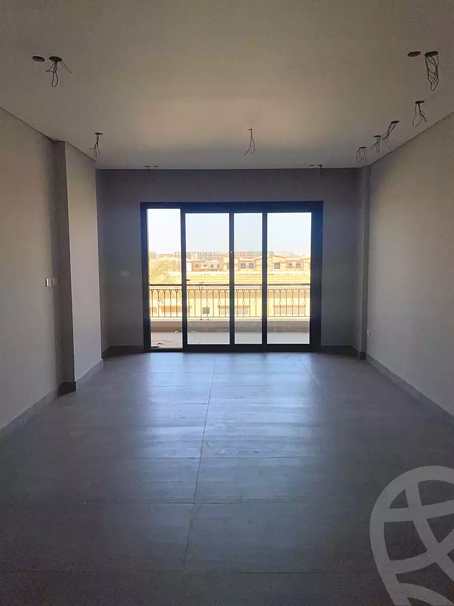 https://aqarmap.com.eg/ar/listing/6683222-for-rent-cairo-el-sheikh-zayed-city-compounds-kmbwnd-fyldj-wyst-dr-llttwyr