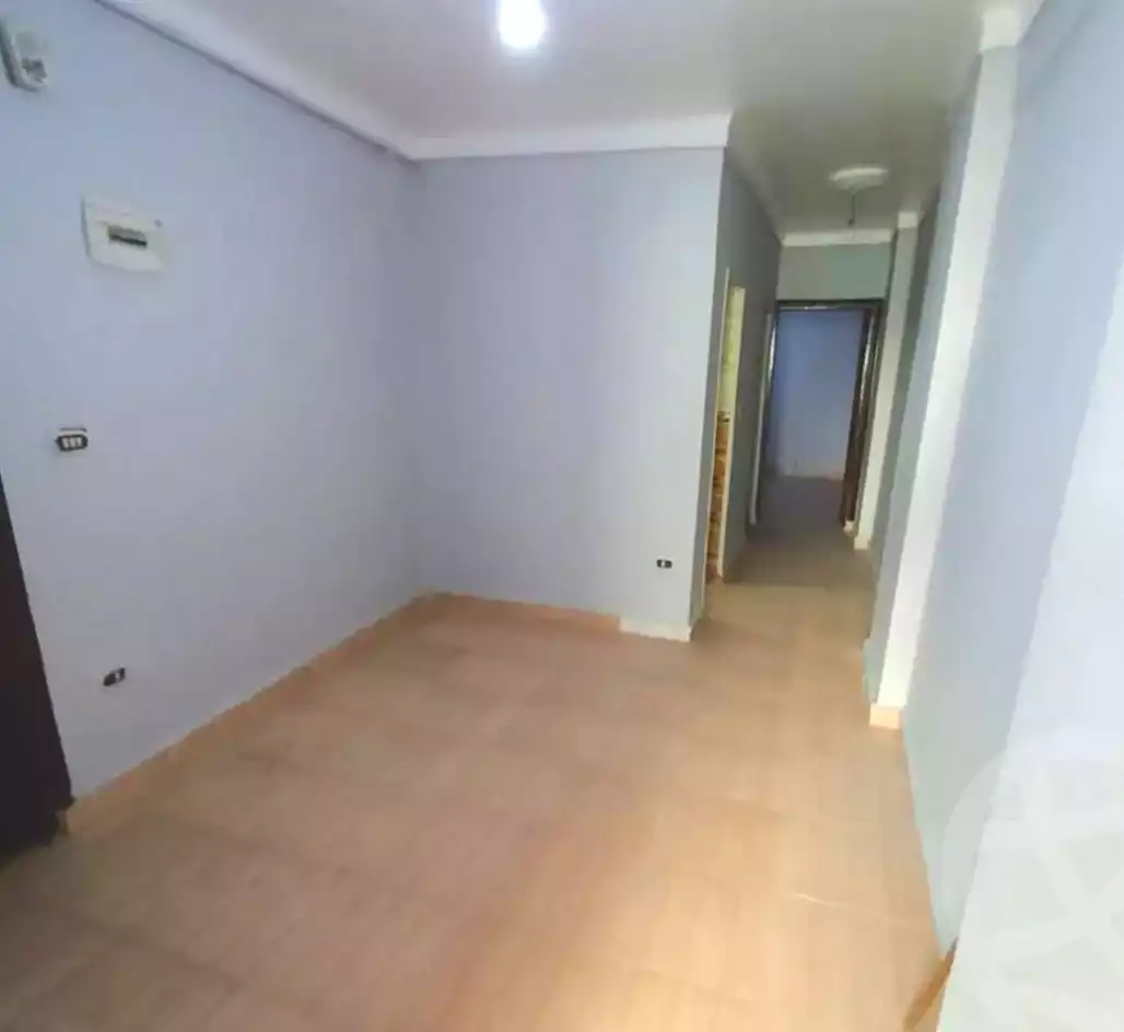 https://aqarmap.com.eg/en/listing/6683583-for-sale-alexandria-lsywf-el-falki