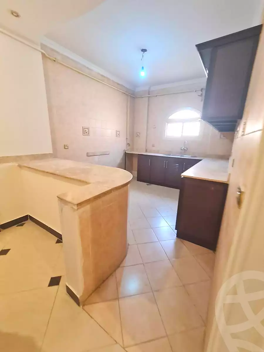 https://aqarmap.com.eg/en/listing/6683919-for-rent-cairo-new-cairo-ganob-el-akadamiya-south-academy-z