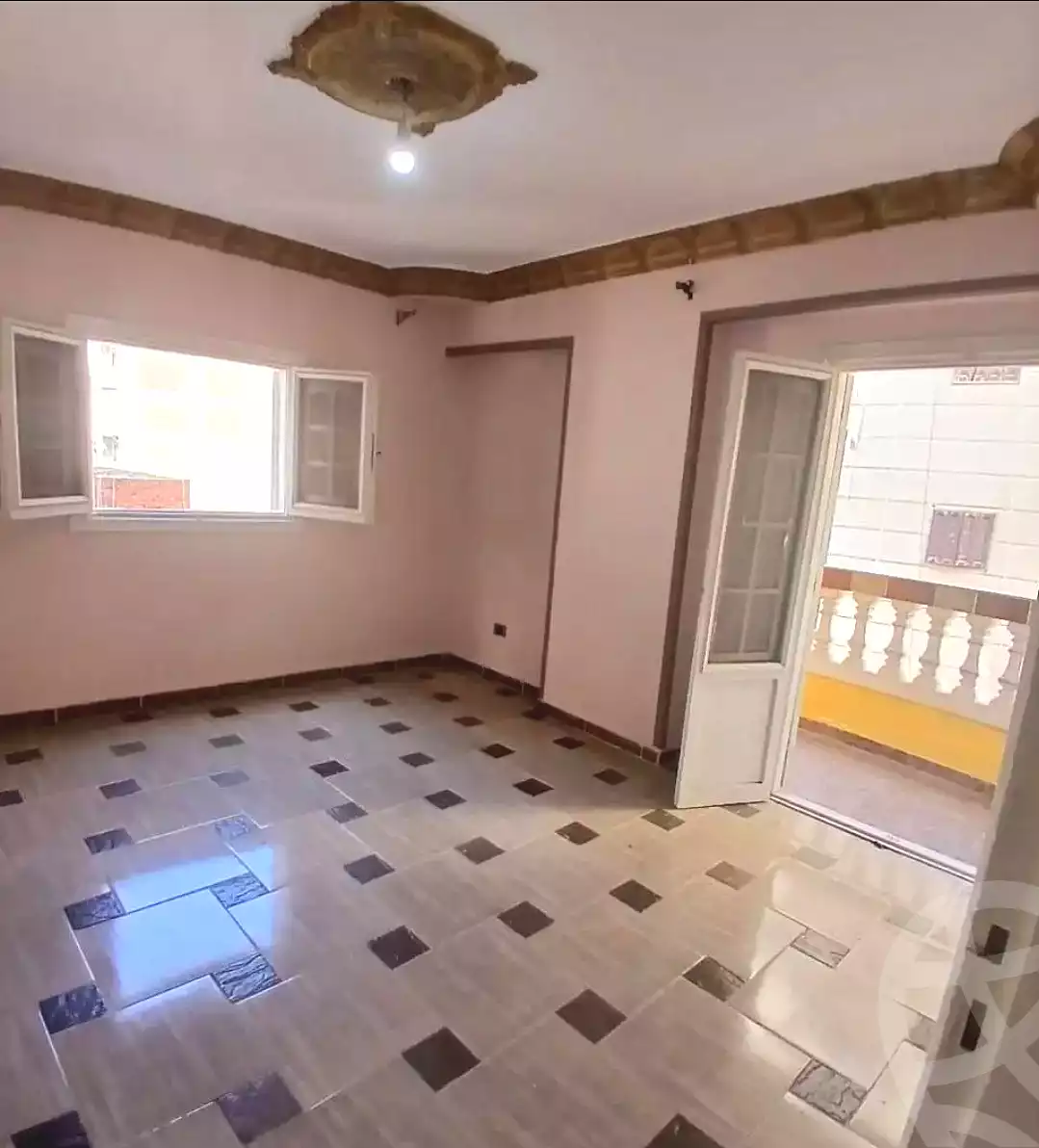 https://aqarmap.com.eg/en/listing/6684185-for-sale-alexandria-el-mandara-alex-el-mandara-bahri-sidi-kamal-st