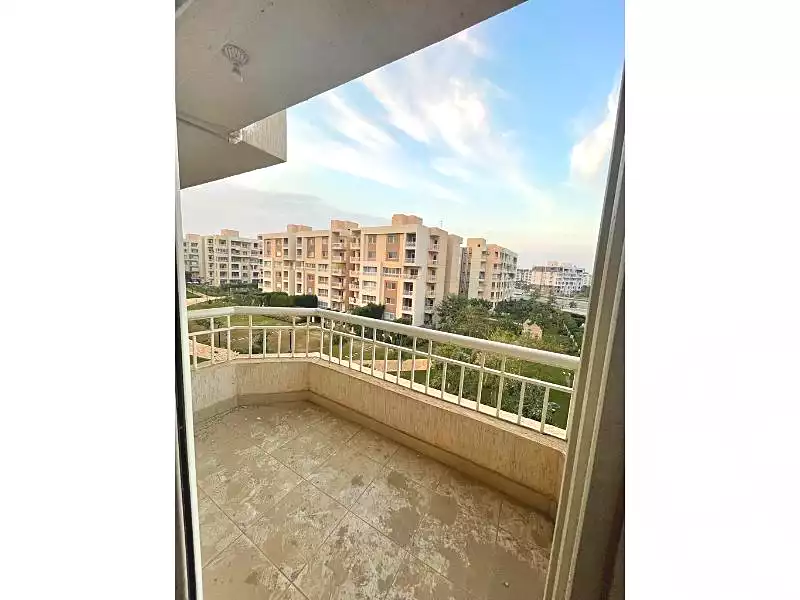 https://aqarmap.com.eg/ar/listing/6684279-for-sale-cairo-new-cairo-madinaty-eleventh-zone-buildings-madinaty-b-11