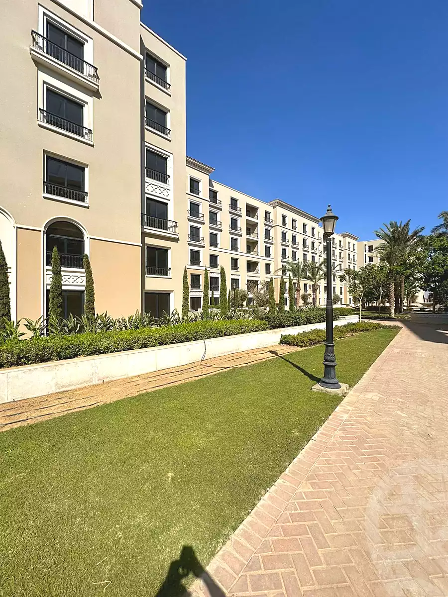 https://aqarmap.com.eg/en/listing/6684439-for-rent-cairo-el-sheikh-zayed-city-compounds-kmbwnd-fyldj-wyst-dr-llttwyr