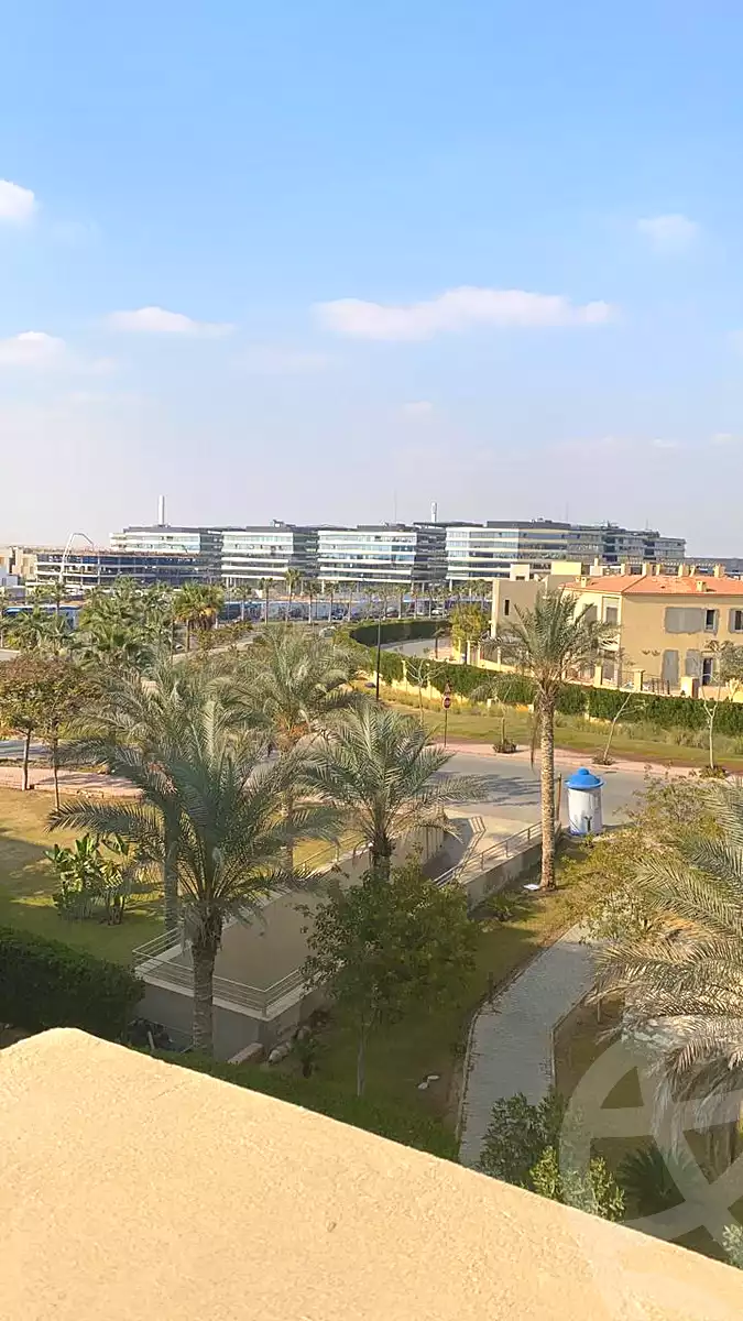 https://aqarmap.com.eg/en/listing/6685165-for-sale-cairo-el-sheikh-zayed-city-compounds-beverly-hills