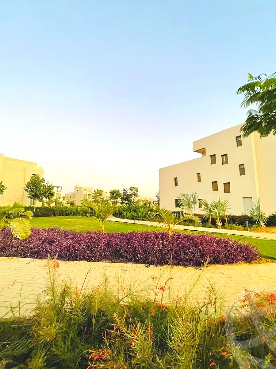 https://aqarmap.com.eg/ar/listing/6685416-for-sale-cairo-6th-of-october-hadaeq-october-kmbwnd-fy-hdyq-ktwbr-o-west-w-byzns-dystrykt-wrskwm-llttwyr