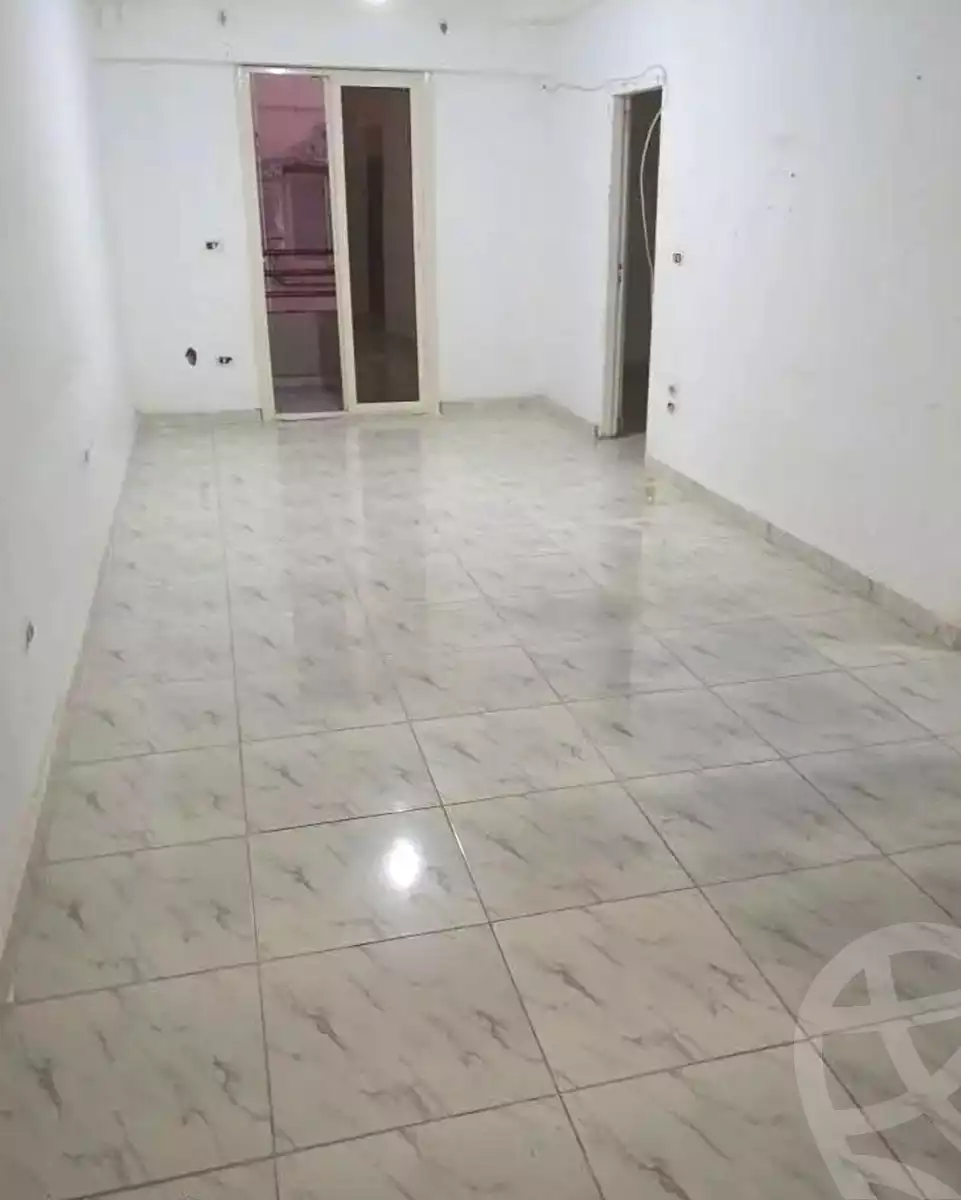 https://aqarmap.com.eg/ar/listing/6685508-for-sale-alexandria-el-asafra-l-sfr-bhry