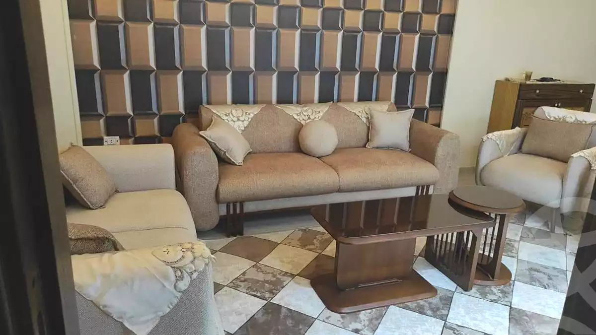 https://aqarmap.com.eg/en/listing/6686181-for-sale-cairo-helwan-hadayek-helwan-el-eshrein-st