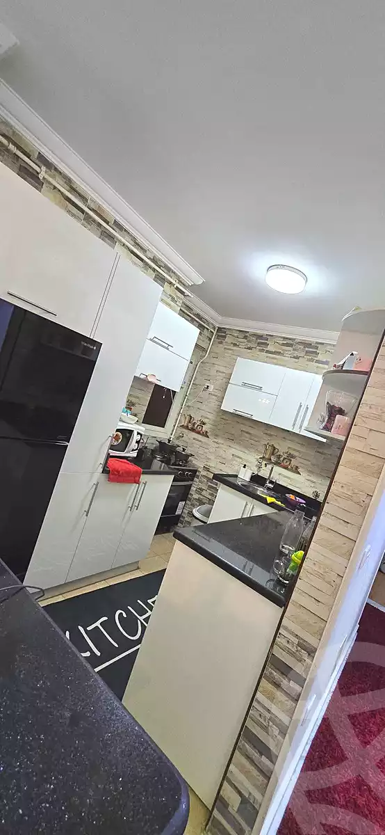 https://aqarmap.com.eg/en/listing/6686338-for-sale-cairo-helwan-helwan-el-sharkeya-zaki-hawas-st