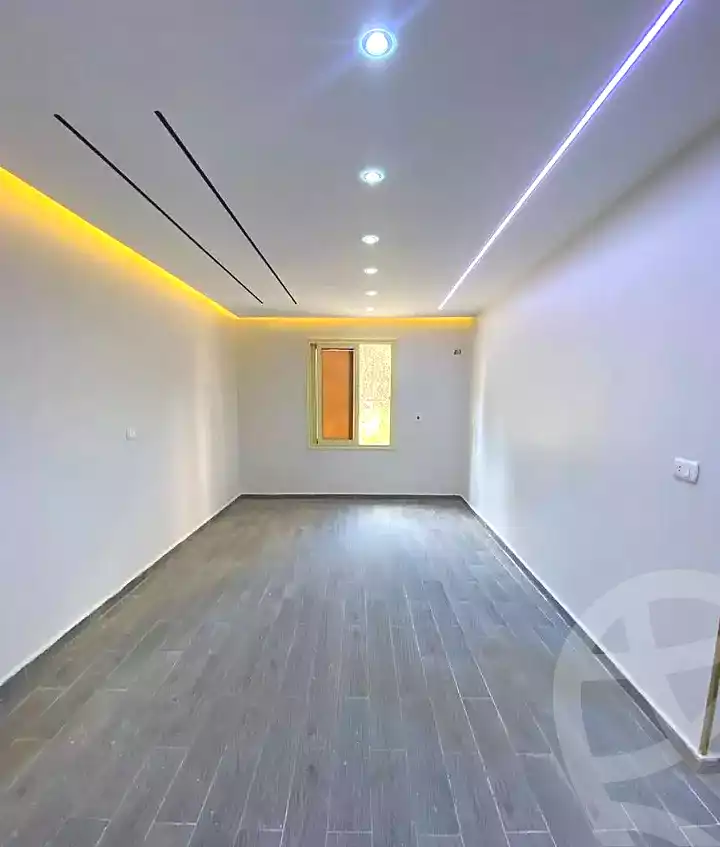 https://aqarmap.com.eg/ar/listing/6686371-for-sale-alexandria-l-jmy-lbytsh-bianchiii-el-arbaeen-st
