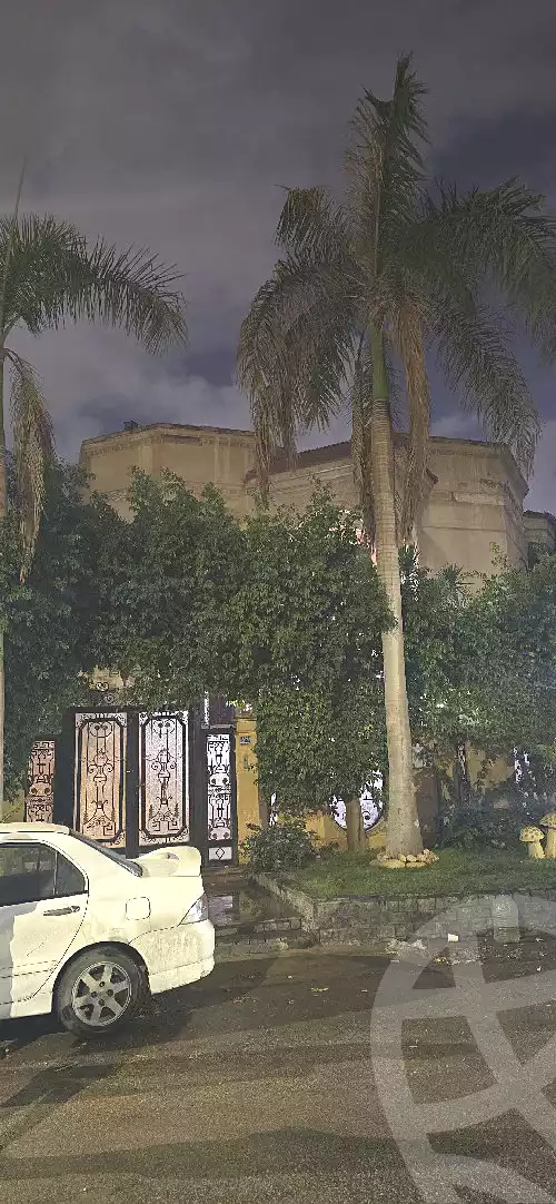 https://aqarmap.com.eg/ar/listing/6686393-for-sale-cairo-new-cairo-el-ahyaa-first-neighborhood-street-1