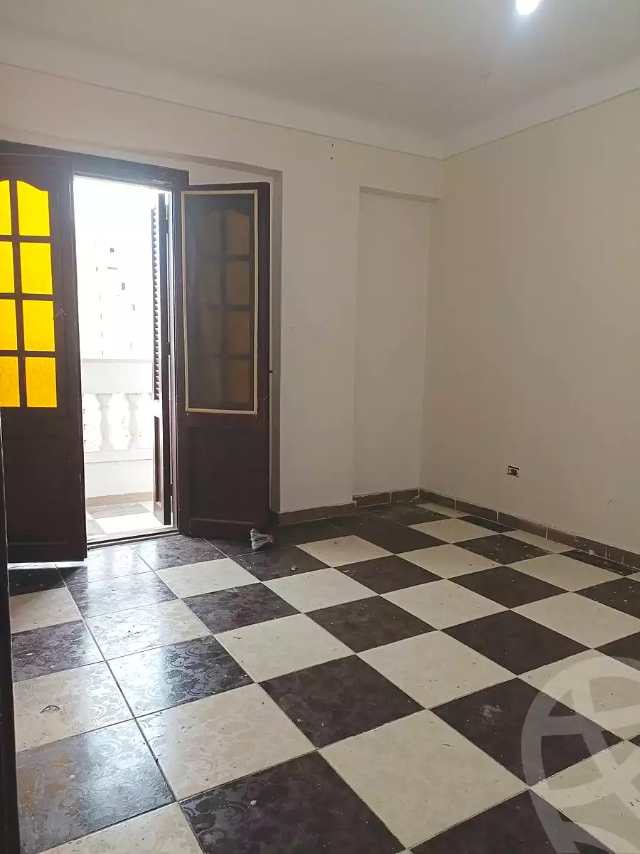 https://aqarmap.com.eg/ar/listing/6686460-for-sale-alexandria-sydy-bshr-sydy-bshr-bhry-shr-mhmd-njyb