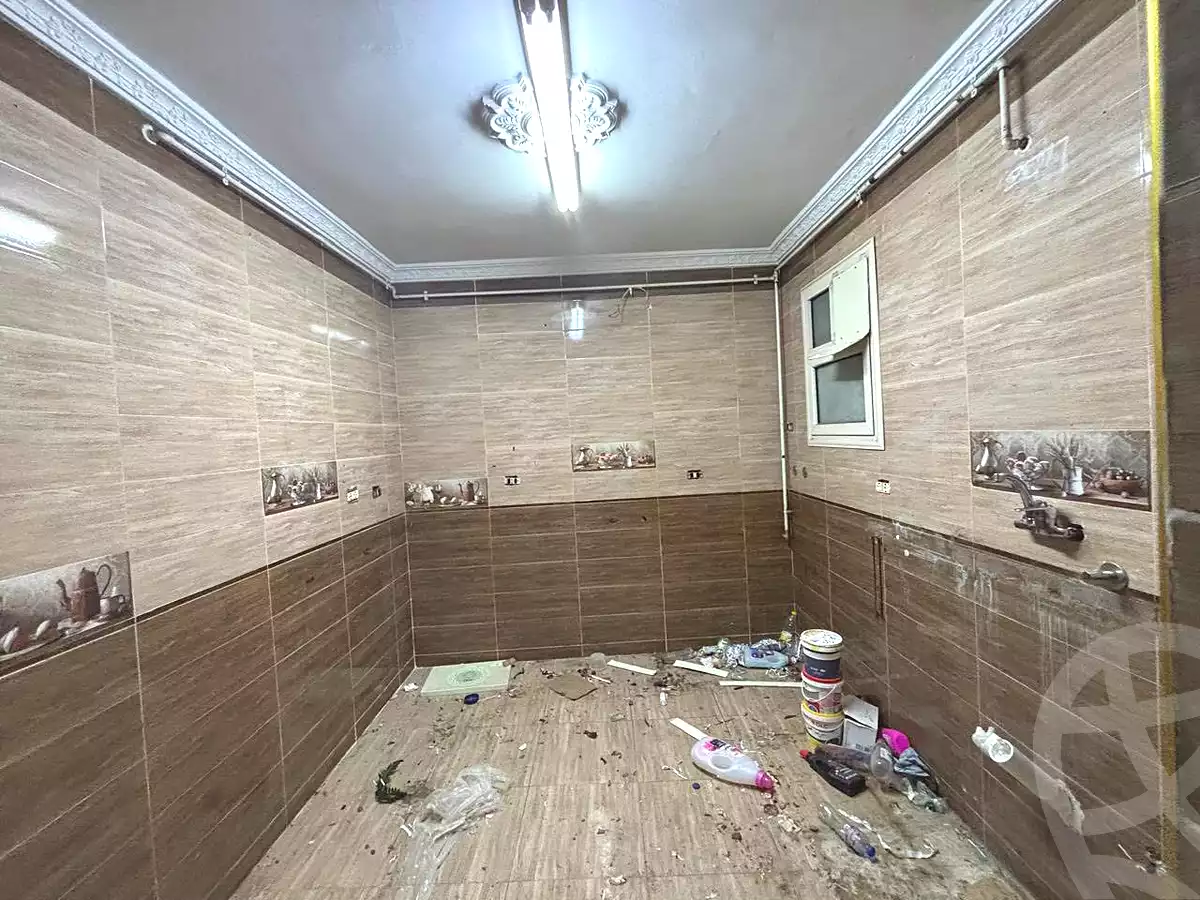 https://aqarmap.com.eg/en/listing/6686651-for-sale-cairo-helwan-el-shareaa-el-sharby-st