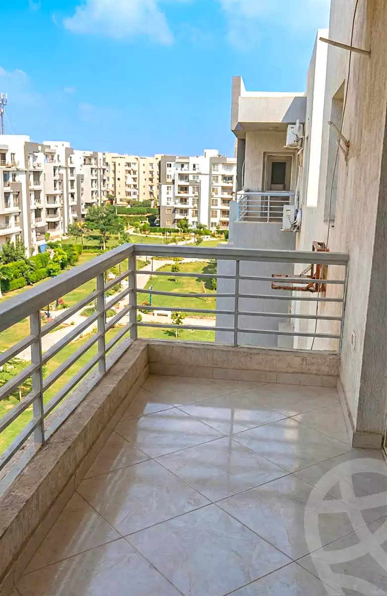 https://aqarmap.com.eg/en/listing/6686774-for-sale-cairo-el-sheikh-zayed-city-compounds-dr-msr