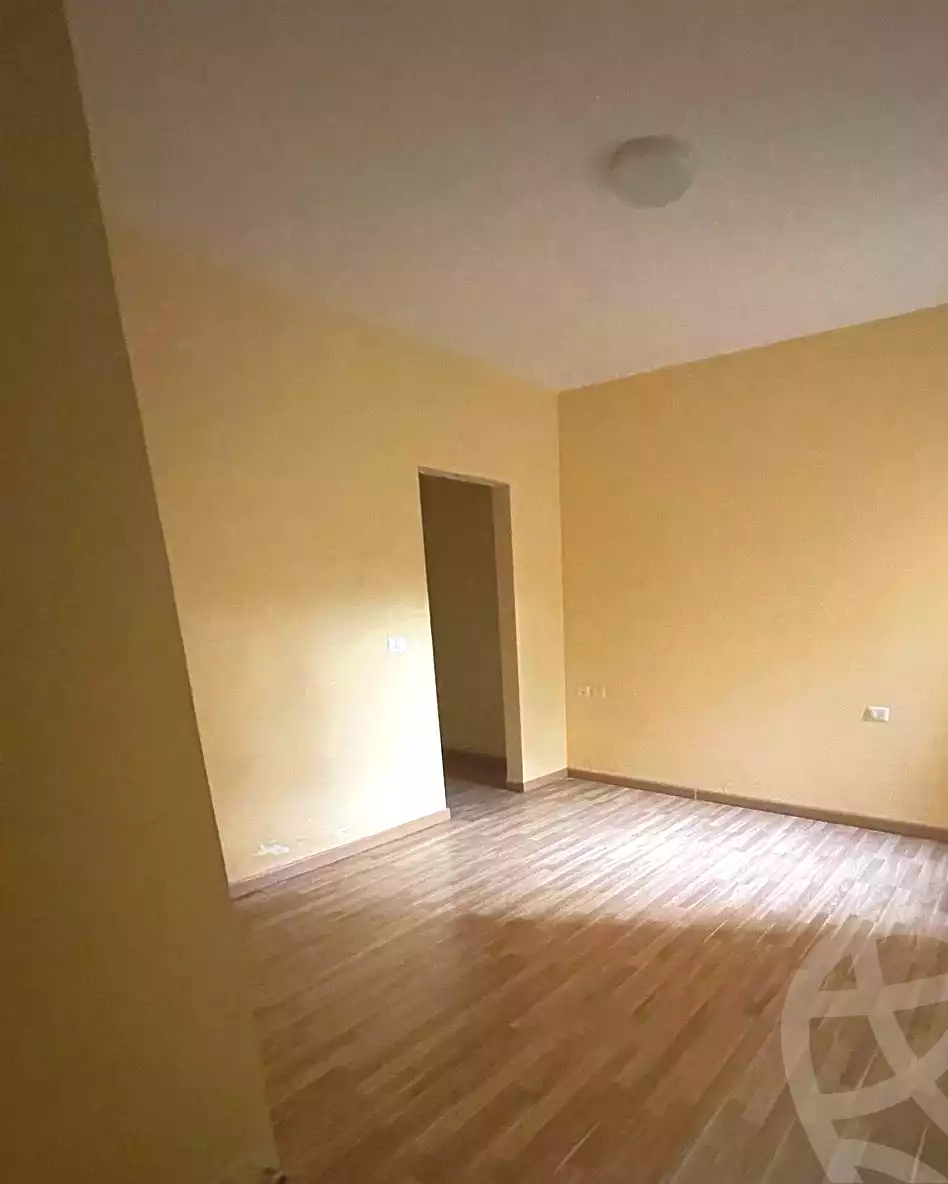 https://aqarmap.com.eg/en/listing/6686884-for-sale-cairo-el-sheikh-zayed-city-compounds-dh-drys