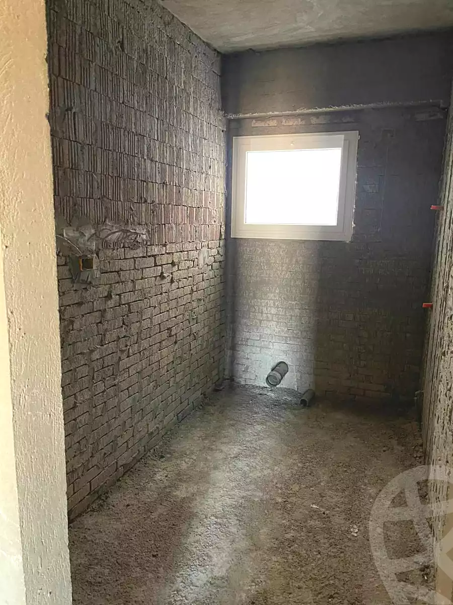 https://aqarmap.com.eg/en/listing/6687359-for-sale-cairo-new-administrative-capital-r8-l-fyrdy-kst