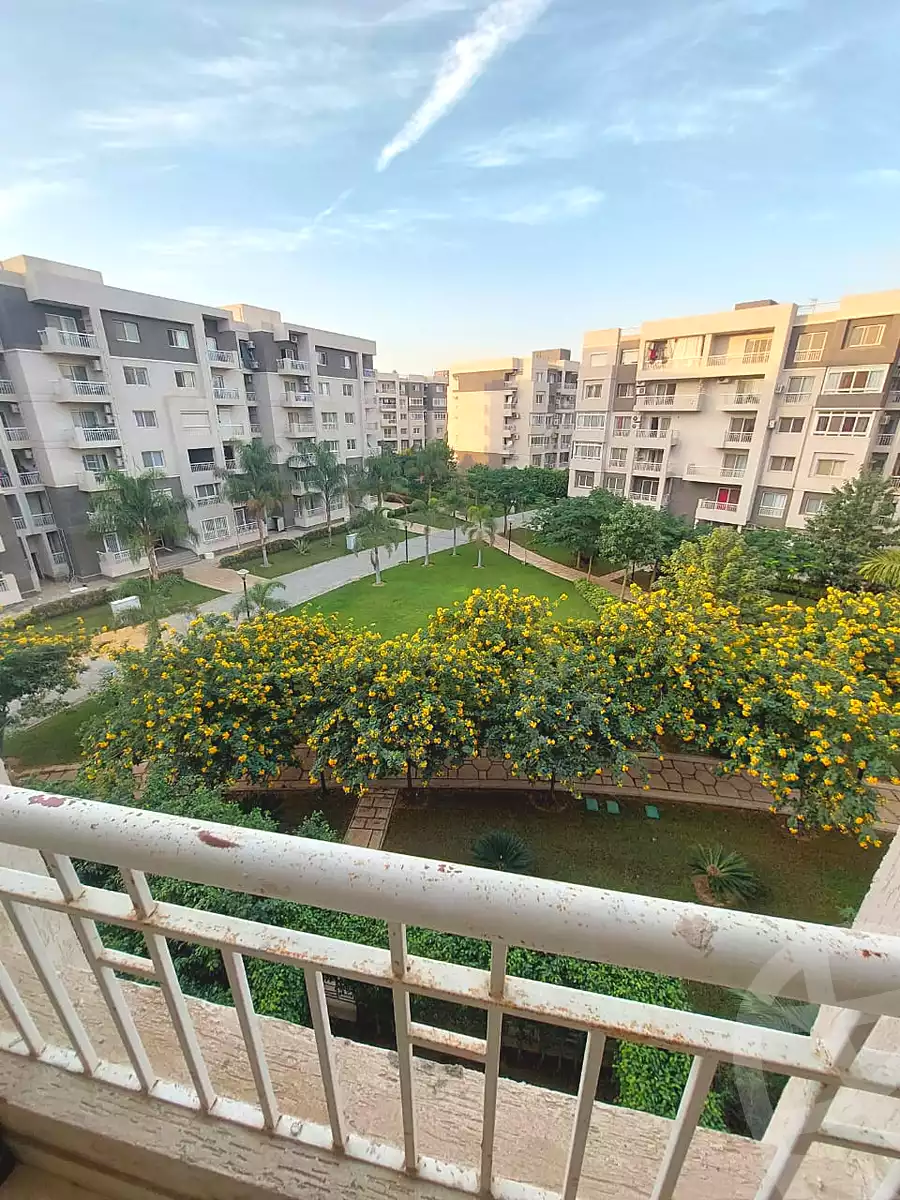 https://aqarmap.com.eg/en/listing/6687346-for-sale-cairo-new-cairo-madinaty-tenth-zone-buildings-madinaty-b-10