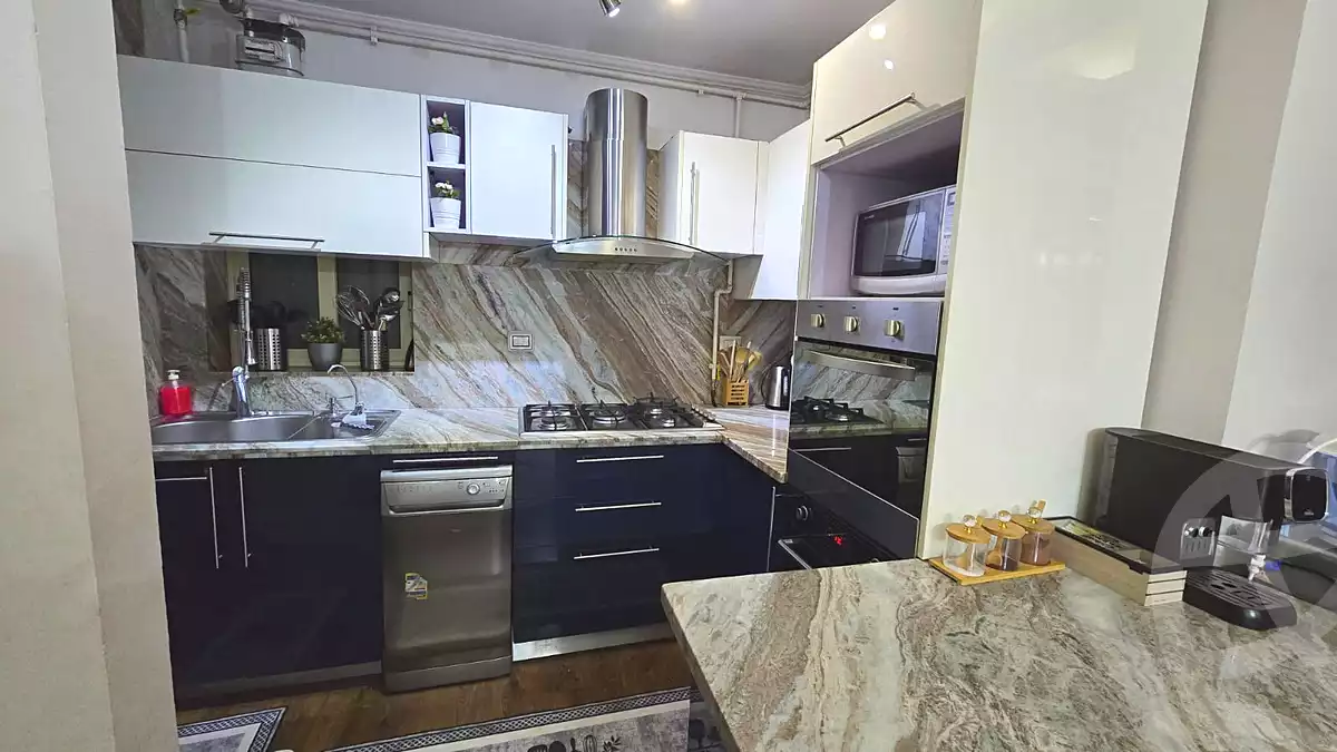 https://aqarmap.com.eg/ar/listing/6687382-for-sale-cairo-new-cairo-madinaty-eleventh-zone-buildings-group-114