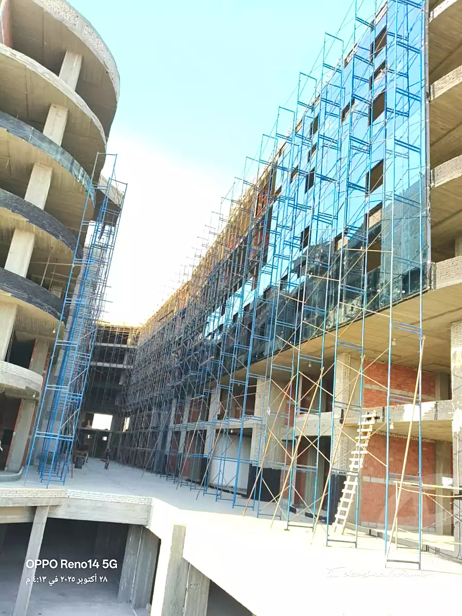 https://aqarmap.com.eg/ar/listing/6687612-for-sale-cairo-el-sheikh-zayed-city-compounds-101-mall-premium