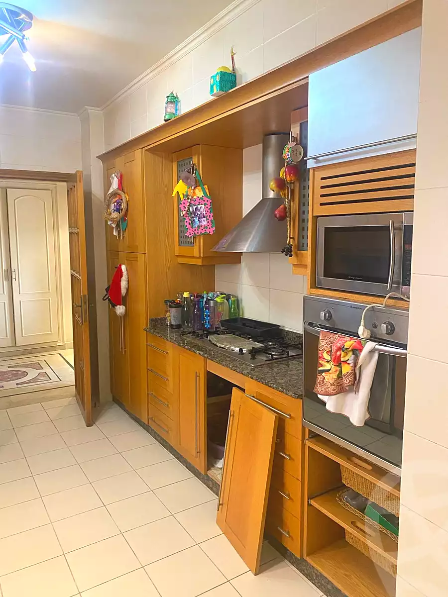 https://aqarmap.com.eg/en/listing/6687878-for-sale-cairo-el-sheikh-zayed-city-compounds-hadayek-el-mohandiseen